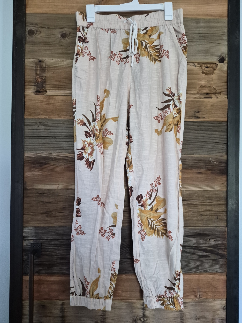 Urban Outfitters Beige Floral Drawstring Pants Size M